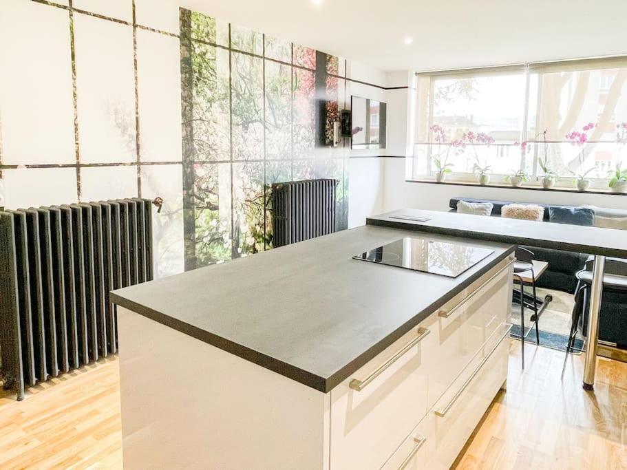 Appartement Cote Jardin - Centre Alençon Buitenkant foto
